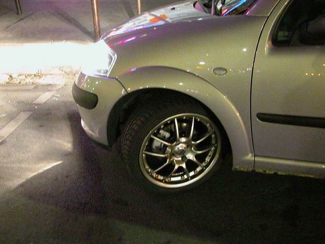 AV 01.JPG