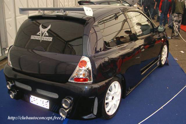 Pict1044.jpg