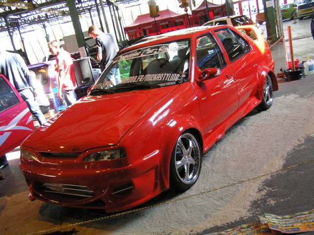 salon maubeuge 2006
