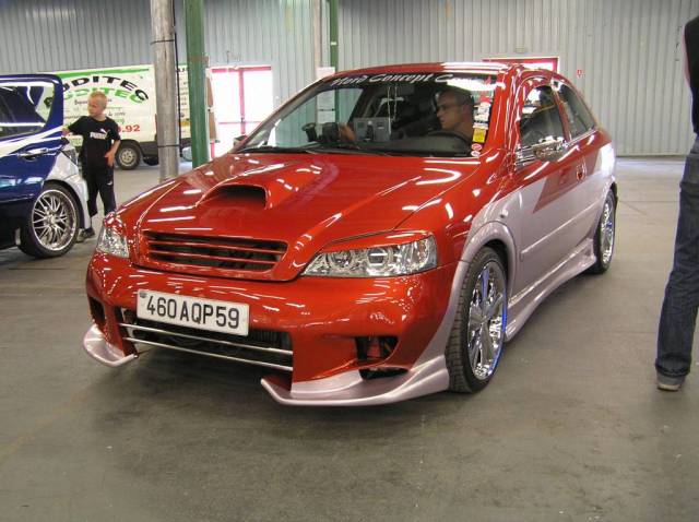 salon maubeuge 2006
