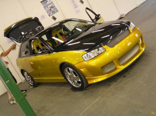 salon maubeuge 2006
