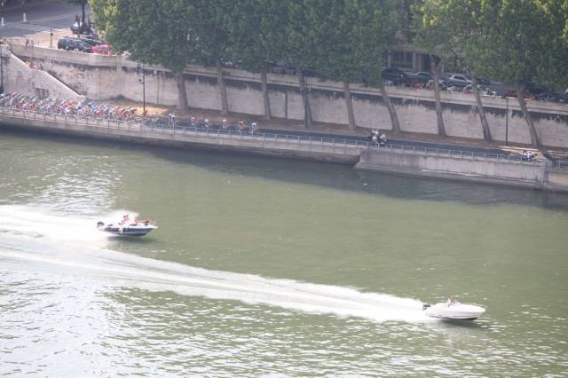 IMG 2752
tour de france 2008 - Paris - voies sur berges 75016 
