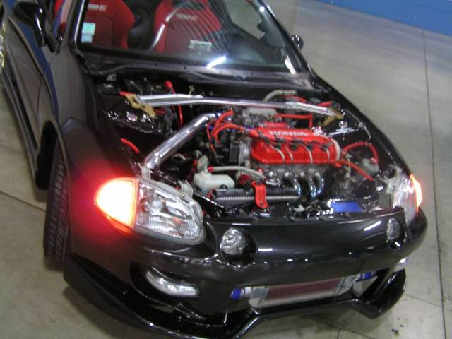 Sans le capot
http://swatchy.skyblog.com
Mots-clés: delsol crx honda civic tuning esi vti