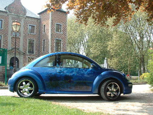 My Beeloo
Volkswagen New Beetle 2004
airbrush painted by Didier Delrue 3D custom painting

http://sunflower05.skyblog.com
Mots-clés: airbrush beetle Didier 3d custom painting aÃ©rographe special painting