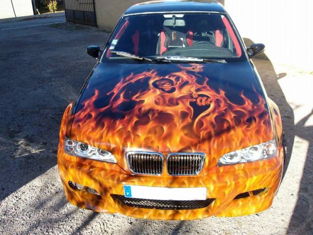 bmw e36 320i vue de face
