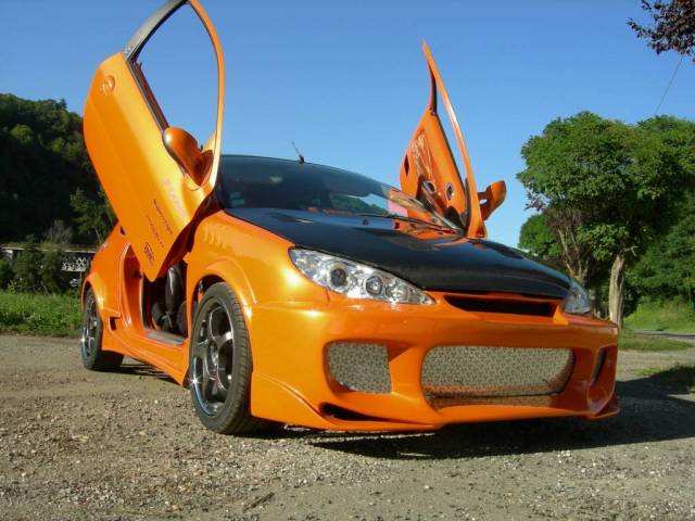 Ma 206 Drift Style
Mon projet vu sous différents profils.
Mots-clés: Peugeot 206