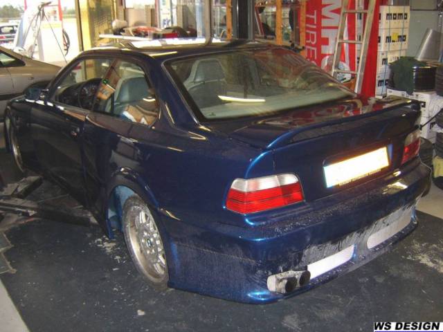 premières modifs
Mots-clés: E36 M3 large