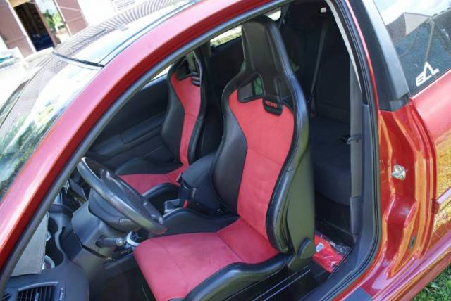 recaro 
