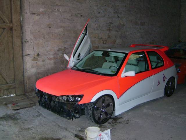 IMG 1475
ma 306 dans ces debut de demontage 
