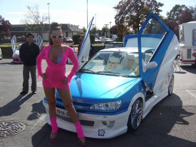 P1030635
meeting du cristal car concept 
ma 306 et la strip qui pose devant
