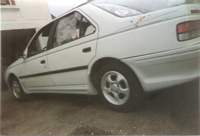 bas de caisse 
bas de caisse de chez pam 
Mots-clés: pc avant 