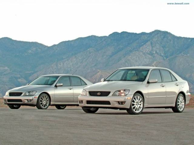 lexus009.jpg