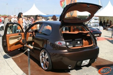 Tuning Tour - Alfa-Romeo 147 de 2003